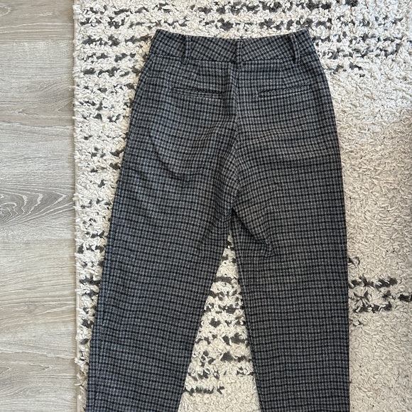 SOLD: Wilfred Cashmere-Blend Houndstooth Trouser - Picture 2 of 4